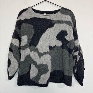 Margaret O'Leary Camo Pullover Sweater M